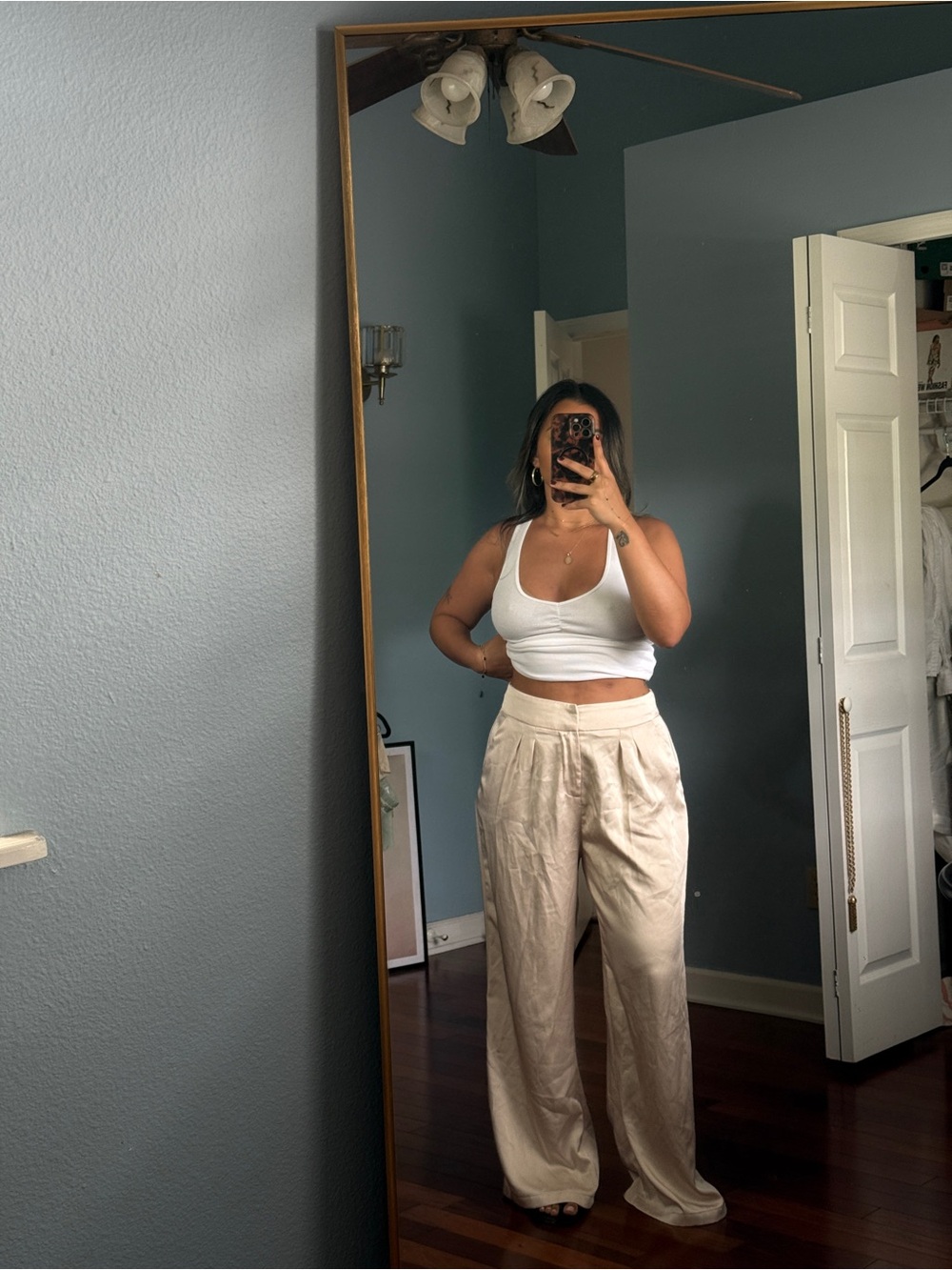 High-Rise Wide Leg Trousers in Cream
